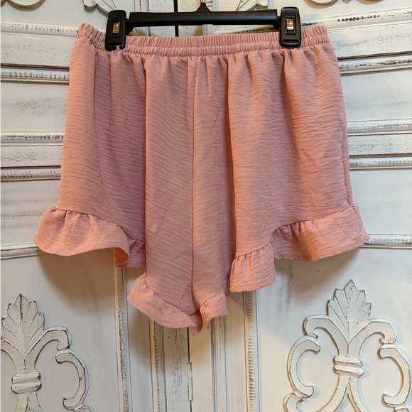 Pink Ruffle Hem Shorts - Picture 4 of 6